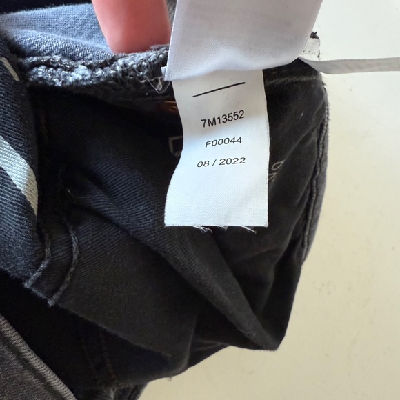 Lucky Brand 410 Athletic Straight Leg Charcoal Black Denim Jeans Mens 42 x 32 - Picture 6 of 12